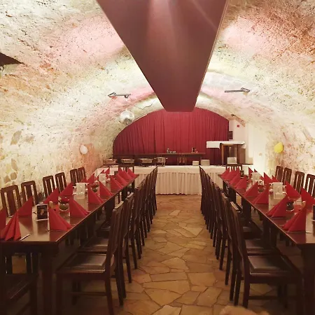 Restaurant Burgergarten 3*